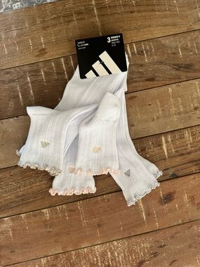 NWT Adidas Women’s ClimaCool Quarter Socks 3 Pack White Size 5-10